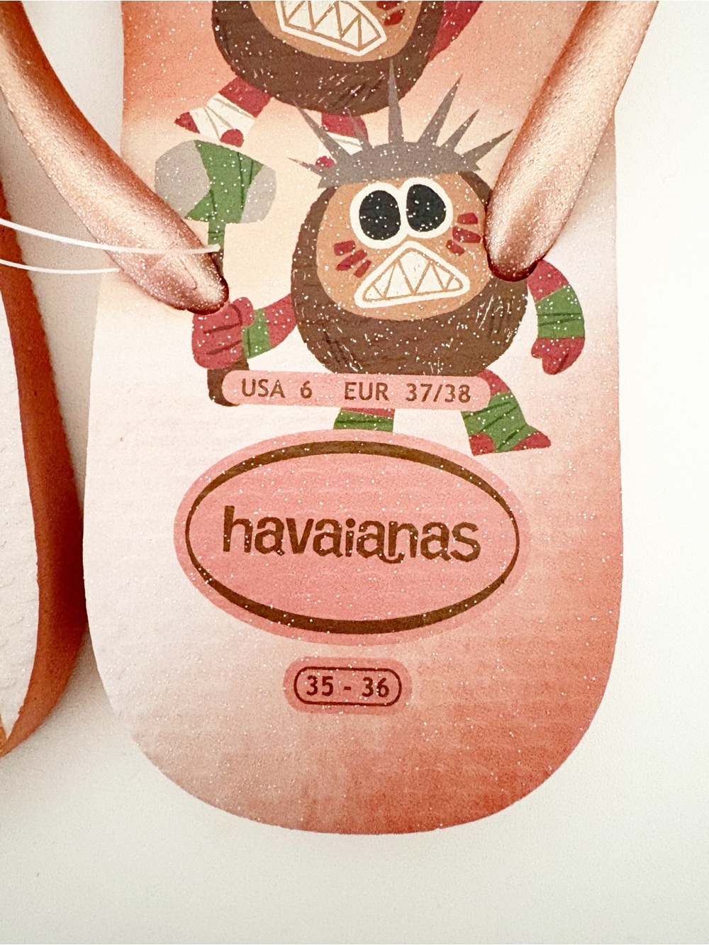 Havaianas Women’s Moana Disney Printed Flip Flops with Rose Gold Straps - Picture 4 of 12